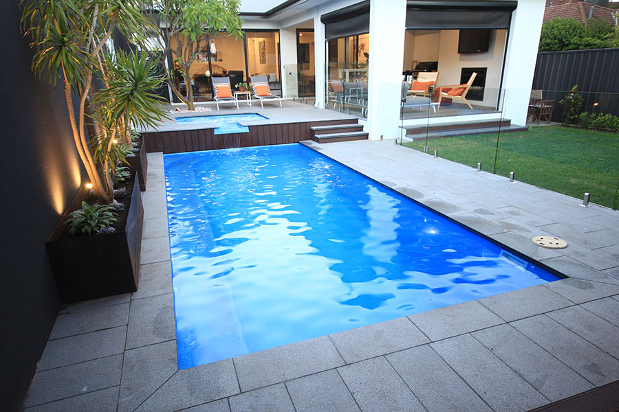 Aquatechnics Oxford fibreglass pool design