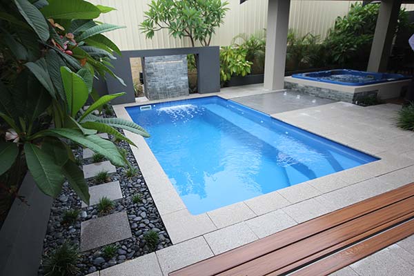 Aquatechnics Sovereign fibreglass pool design