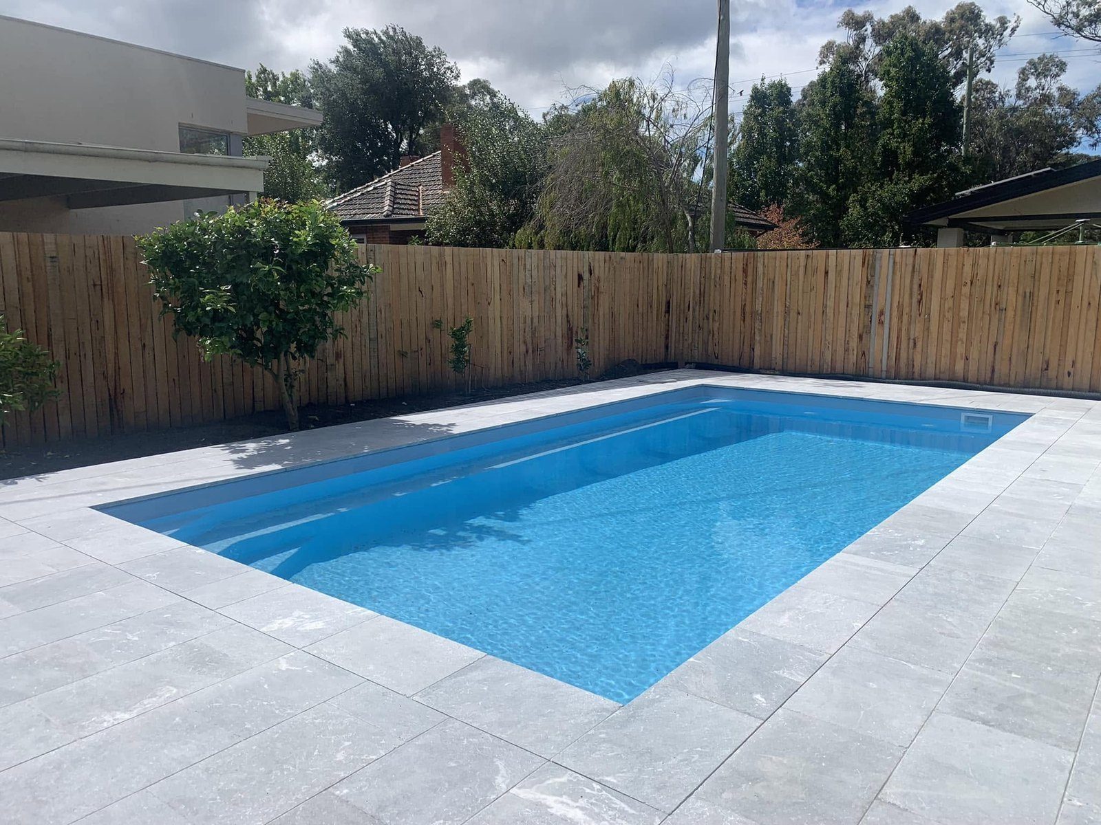 Pool Surround & Paving